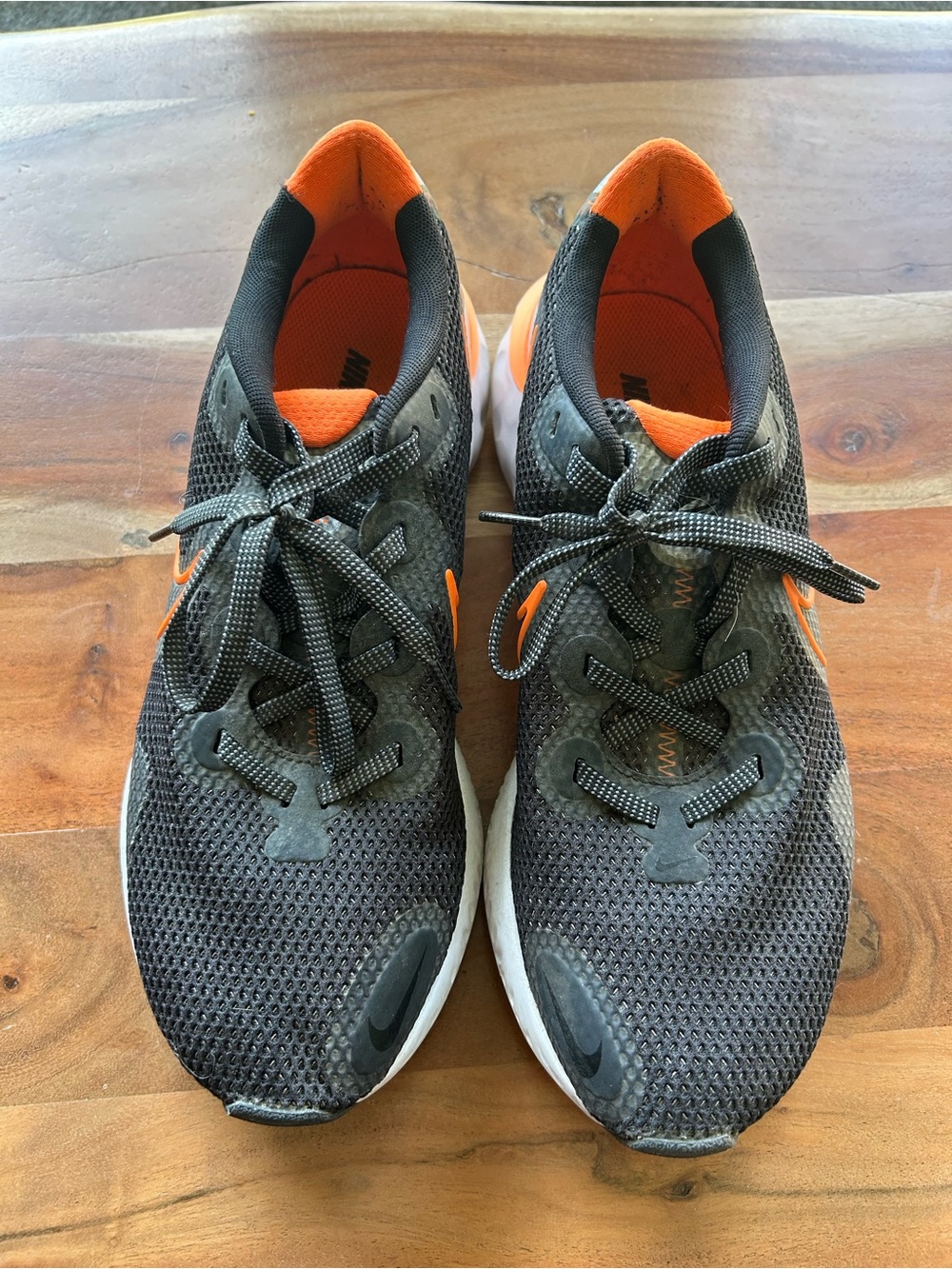Nike Renew Men's Black and Orange Performance Running Sneakers LIKE NEW